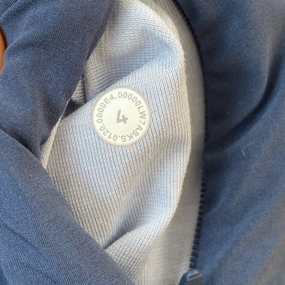 Lululemon Choose A Side Shorts - Picture 6 of 12